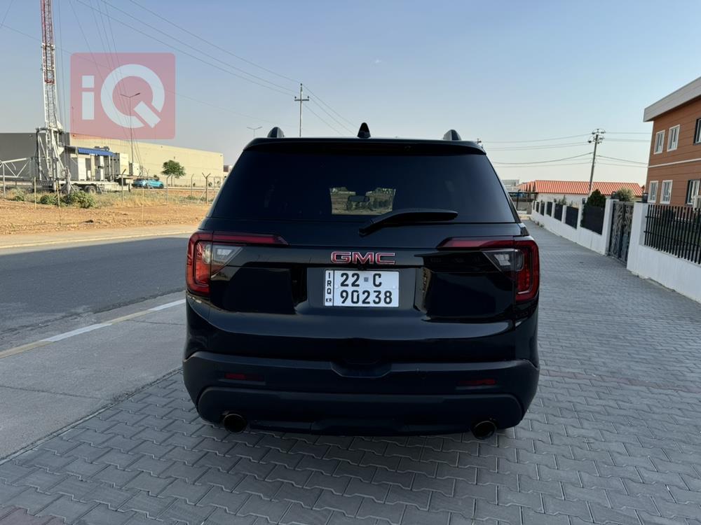 GMC Acadia